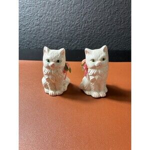 Vintage Trippies Inc. White Porcelain Pair of Cat Figurines Pink Flowers